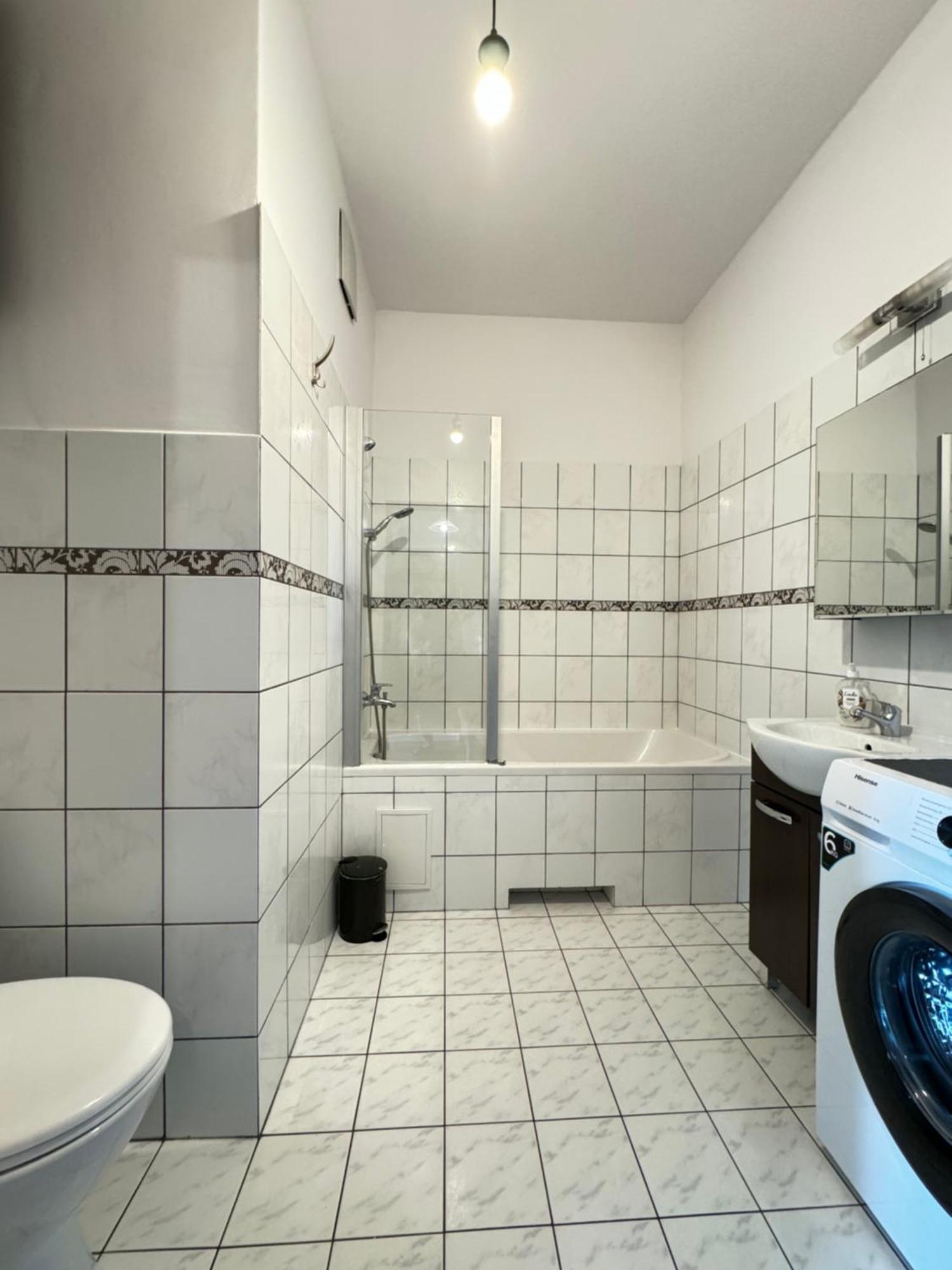 Two Rooms Apartment Triton Park Warschau Exterior foto